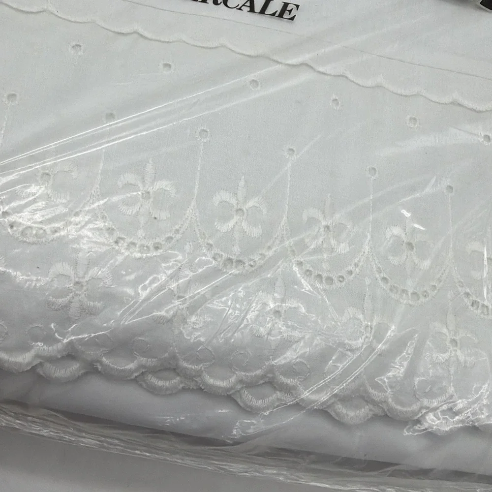 2- Fieldcrest no-iron percale white twin-size flat bed sheet eyelet trim lace